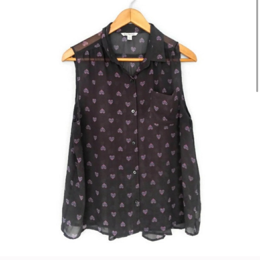 American Eagle button down top